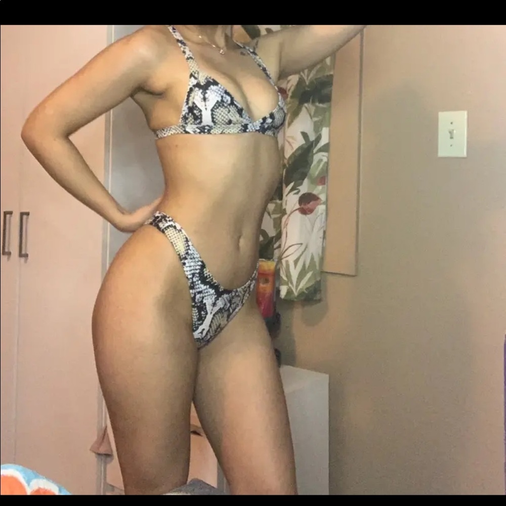 ZAFUL Snakeskin print swimsuit
